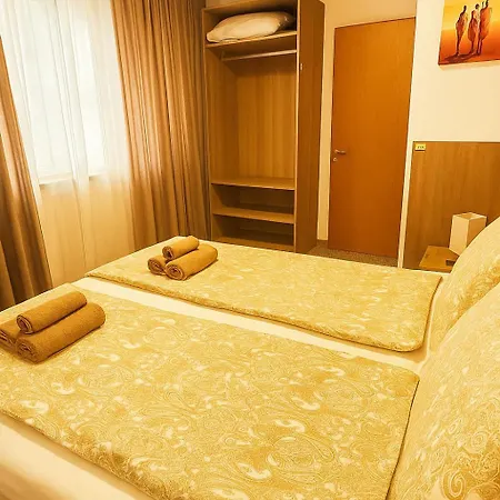 Apartamento Melannie's *